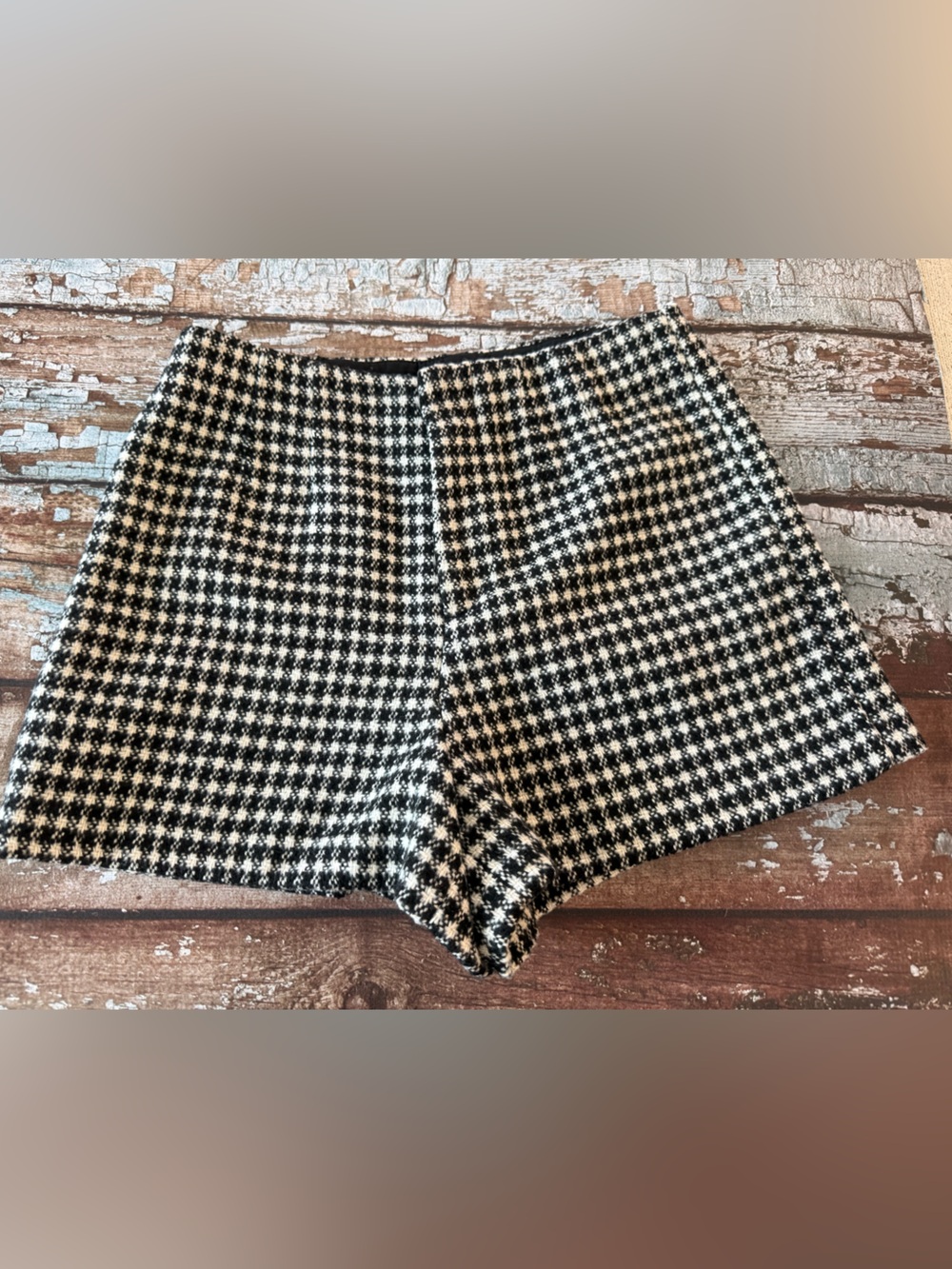 Zara Black & White Houndstooth Like Wool Blend Knit Shorts Size Small